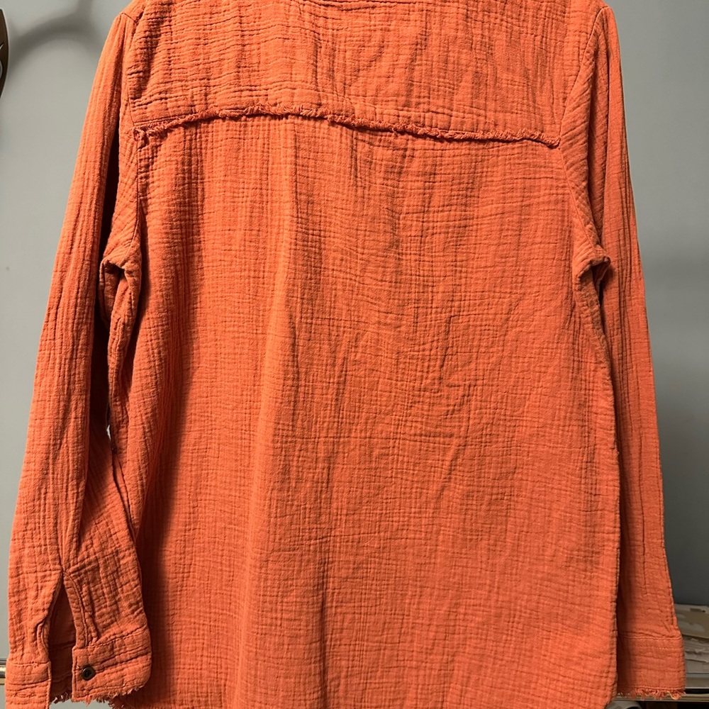 Natural Reflections Rust Textured Top - Picture 2 of 4